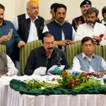 'Rising population threatens economic gains in Pakistan'