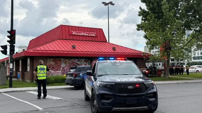 Shooting in Montreal leaves officer, civilian and suspect dead