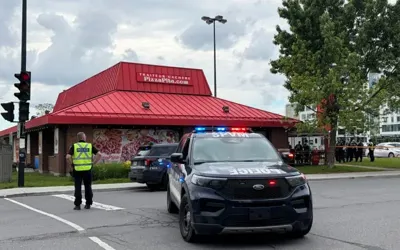 Shooting in Montreal leaves officer, civilian and suspect dead