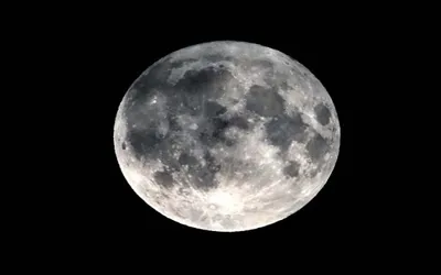 Pakistan witnesses first Super Blue Moon of 2024 on Monday