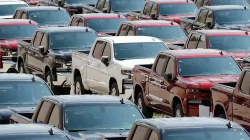 Sindh govt’s decision to purchase luxury vehicles for ACs challenged