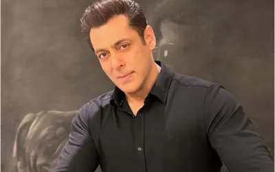 Salman Khan Charges Just One Rupee for Movie 'Phir Milenge'