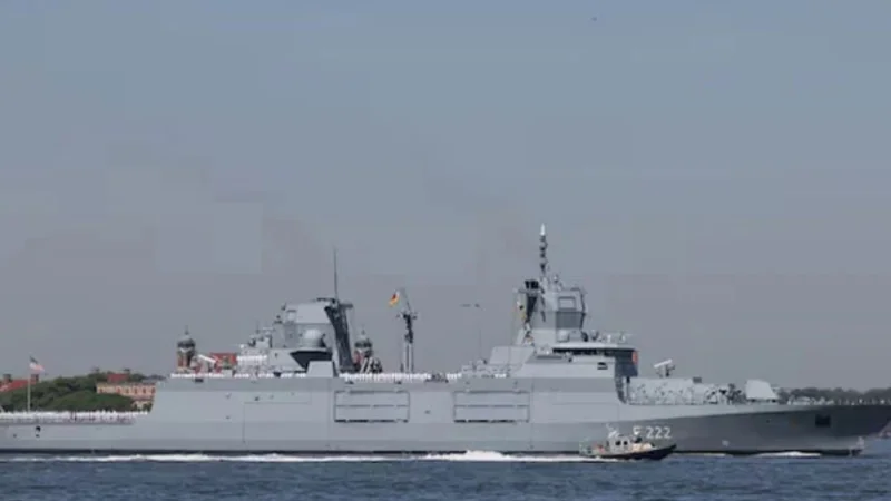 German warships Sail through sensitive Taiwan Strait