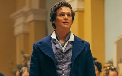 Who is Jonathan Groff? Unveiling Personal and Professional Life