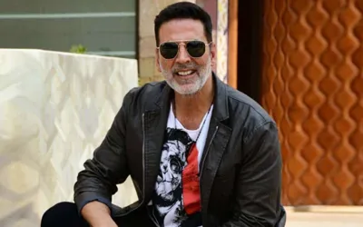 Akshay Kumar Shares He Worked as Peon in Travel Agency Before Becoming Actor