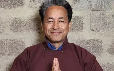 Protest staged against arrest of Sonam Wangchuk in Kargil, Leh districts