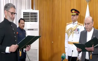 Lt Gen (Retd) Akhtar Nawaz Satti takes oath as FPSC Chairman
