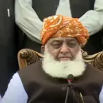 Fazl expresses conditional support for the govt's ‘constitutional package’