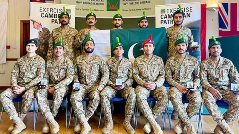 Pakistan Army Team wins gold medal at Exercise Cambrian Patrol 2024