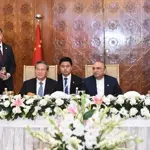 President Zardari hosts State luncheon in honour of Premier Li