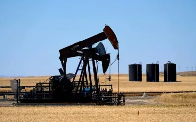 Oil extends gains as middle east attacks threaten supply