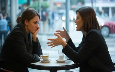 10 signs you’re in a toxic friendship