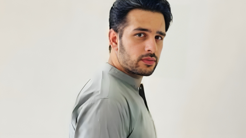 Usama Khan reveals which actress makes him feel intimidated while performing