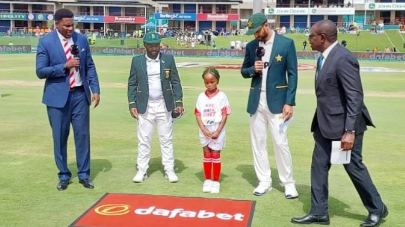 South Africa opts to bowl first after winning toss in first test against Pakistan