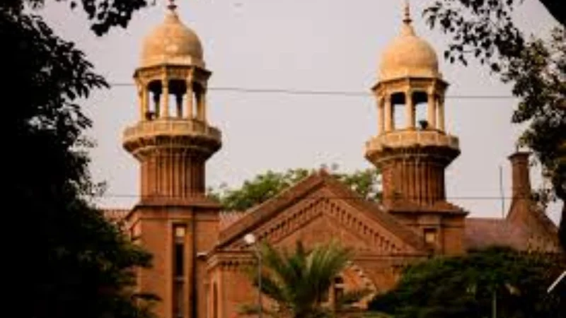 LHC orders Punjab govt to appoint judges in subordinate courts in 3 weeks