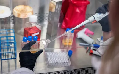New mRNA vaccine aims to stop cancer before it starts