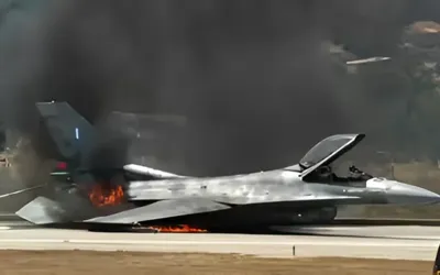 Greek F-16 fighter jet crash-lands at Zakynthos Airport