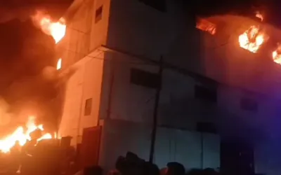 Third-degree fire engulfs plastic factory in Landhi EPZ