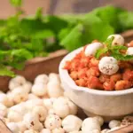 Makhana or roasted chickpeas: Best for weight loss?