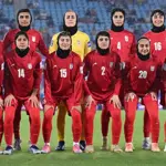 Iranian footballers seek asylum, begin training with Brisbane Roar in Australia