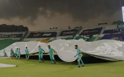 Rain forces abandonment of PSL match, teams share points