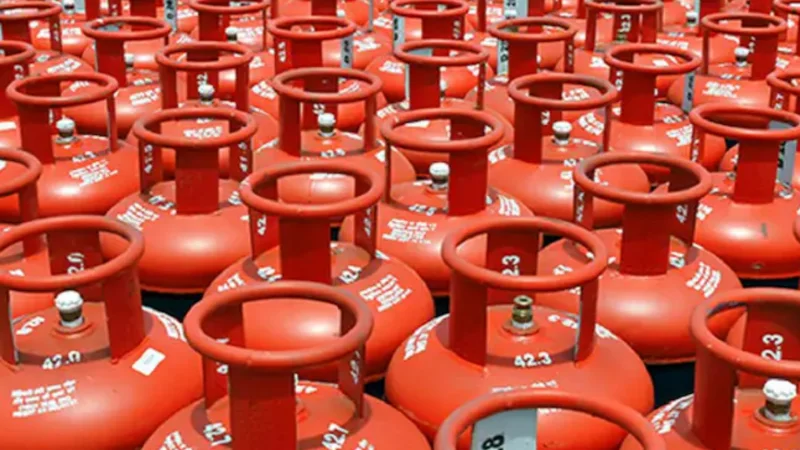LPG prices reduce in Pakistan