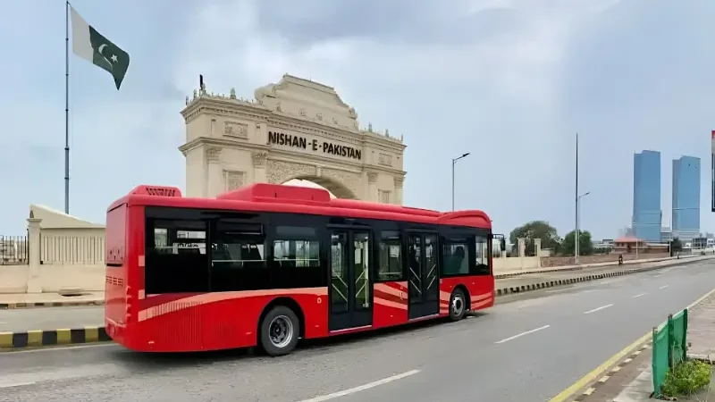 Sindh launches peoples bus service between Tando Allahyar and Hyderabad