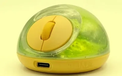 Squeeze, click, relax: The mouse that redefines ergonomic comfort