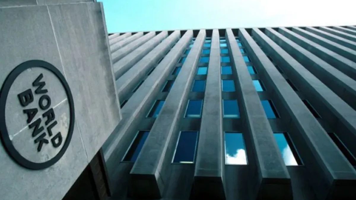 World Bank links $600 million Pakistan financing to sweeping regulatory overhaul