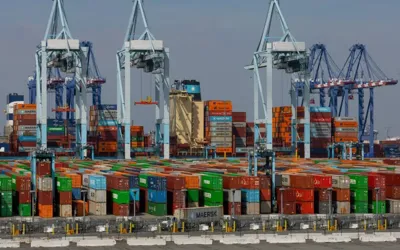 Pakistan exporters oppose electricity tariff hikes, warn of lost competitiveness