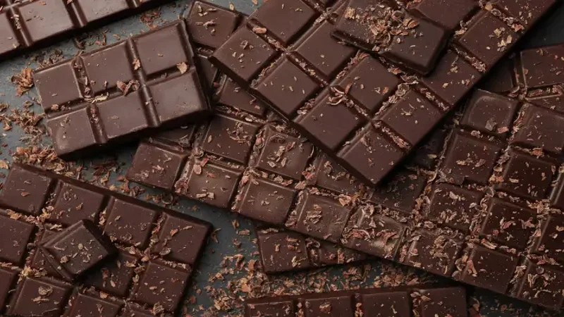 Five research-backed health benefits of dark chocolate