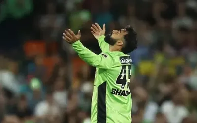 Shadab Khan's magic seals victory for Sydney Thunder