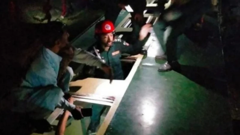 Islamabad express accident in Punjab: 6 bogies Overturn, 25 people injured