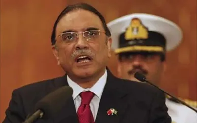 President Zardari praises Army for successful operation against terrorists in Zhob